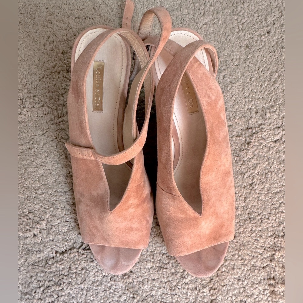 Beautiful blush wedges from Nordstrom’s